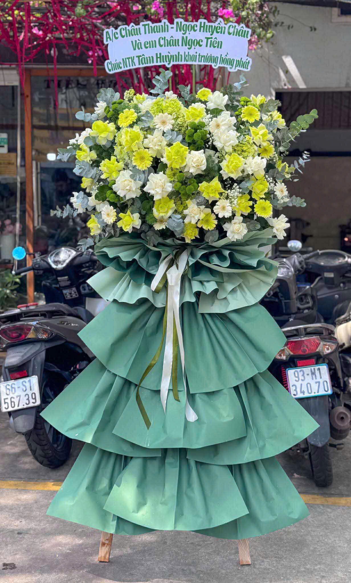 KỆ CHÚC MỪNG - KCM44